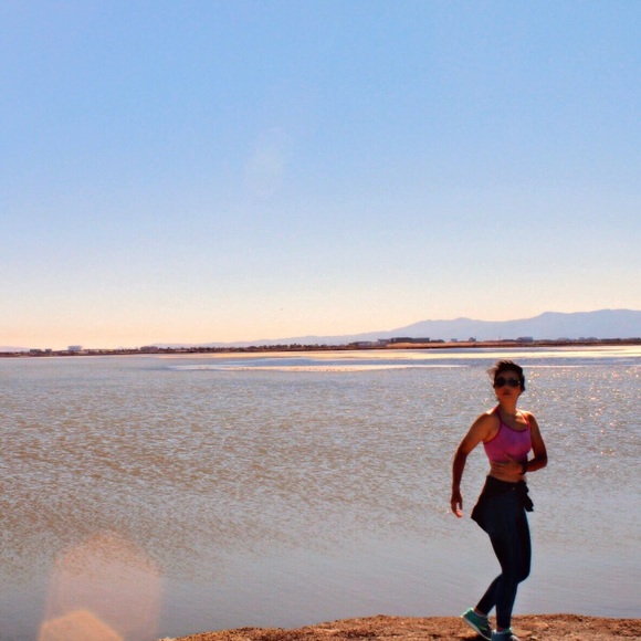 Meet your Posher, Jay of Find Fun - Picture 9 of 11